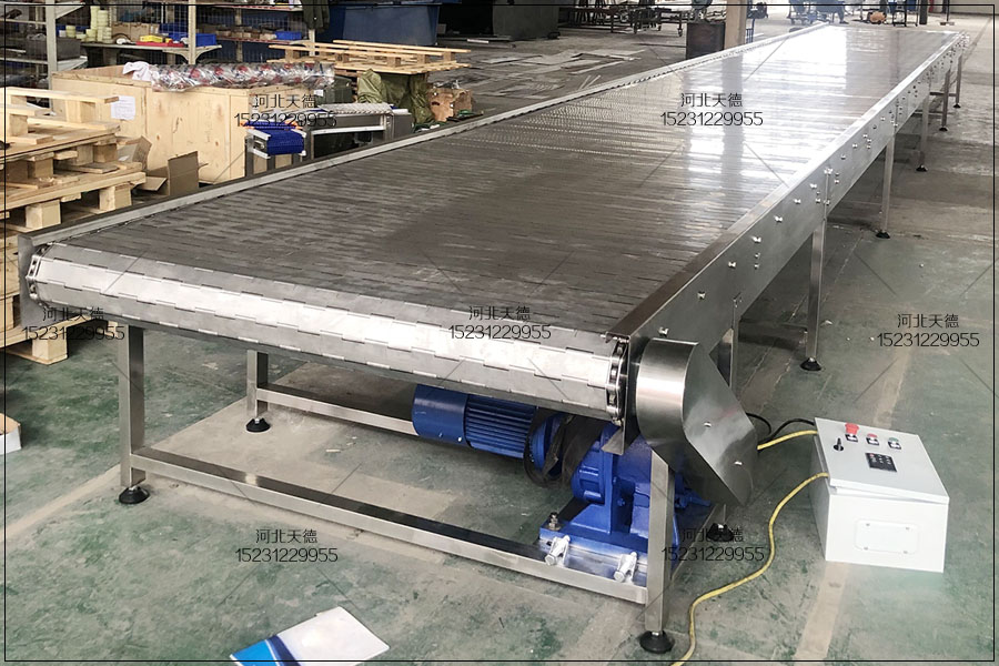 鏈板輸送機(jī)